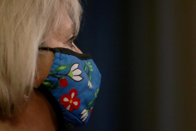 B.C.’s top doctor signals major shift in COVID strategy, says contact tracing no longer useful