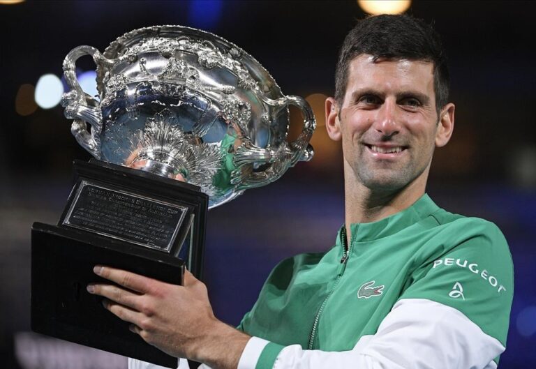 Tennis star Novak Djokovic can stay in Australia, court decides