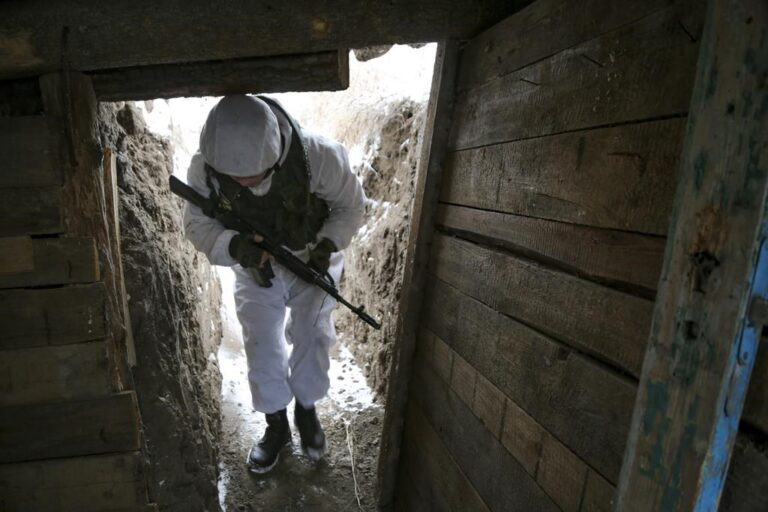 Germany’s caution in giving Ukraine weapons rooted in history, energy: experts