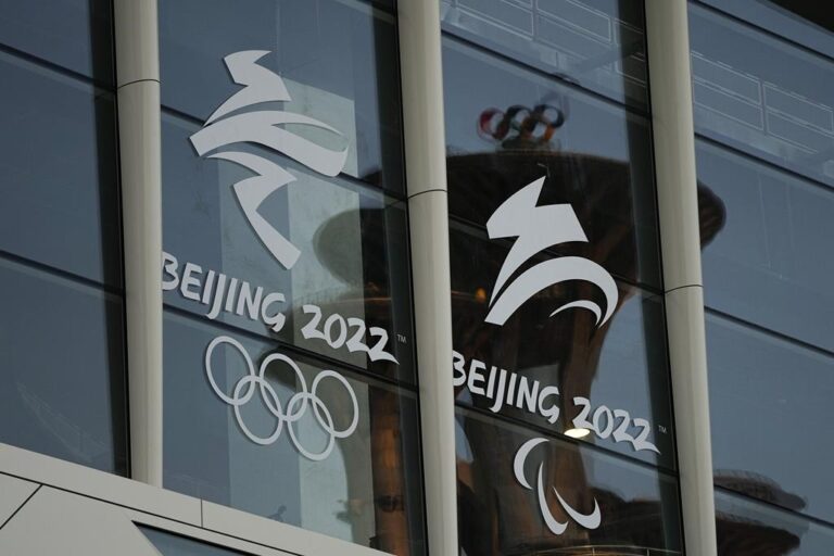 Climate change puts Winter Olympics and future of snow sports at risk: report