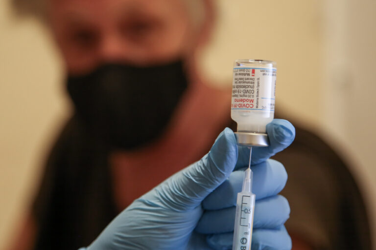 Omicron may seem mild, but we can’t ‘let it rip,’ experts say