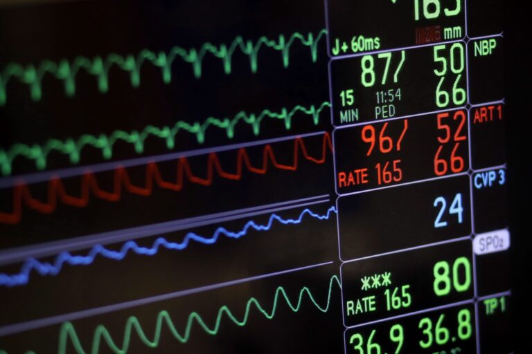 U.S. man recovering after receiving gene-edited pig heart in world-first transplant