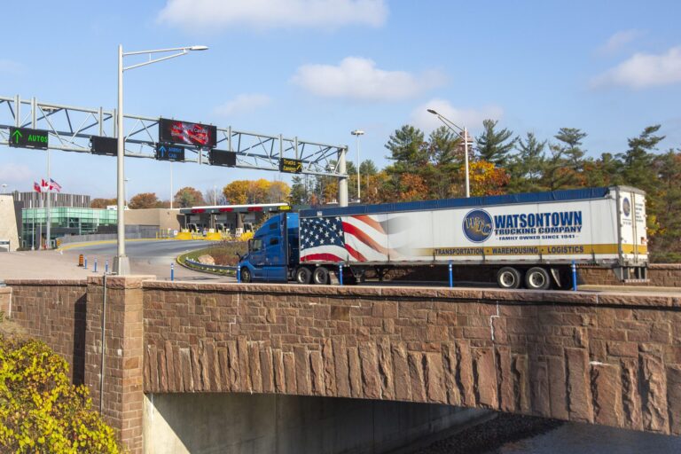 Canadian truckers crossing U.S. border now exempt from new COVID-19 rules, feds say