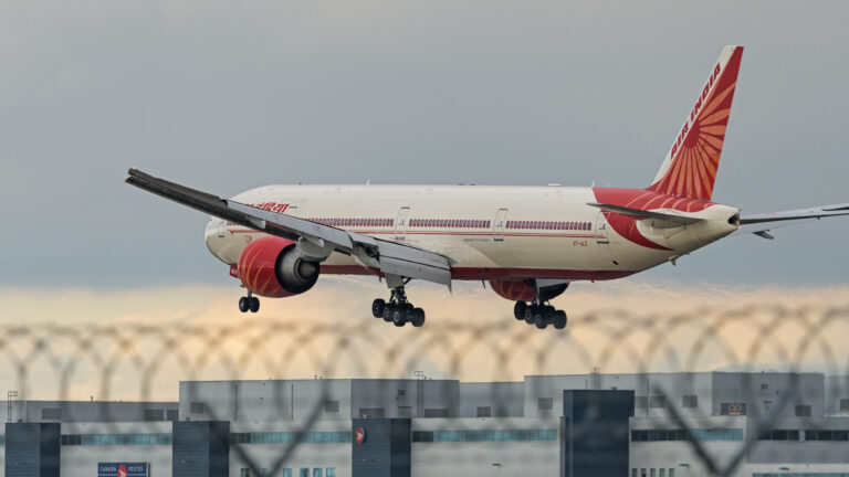 Airlines cancel U.S. flights amid 5G concerns despite carriers’ promise to delay rollout