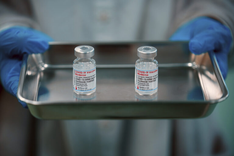 Annual COVID-19 booster preferable to frequent shots, Pfizer CEO says