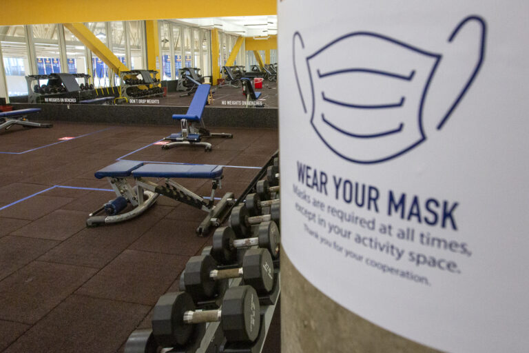 COVID-19: P.E.I. shuts gyms, bans indoor dining and limits gatherings as cases rise