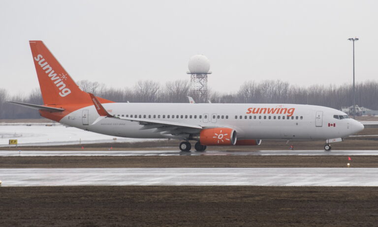 Union says Sunwing flight party shows ‘recommendations don’t have teeth’