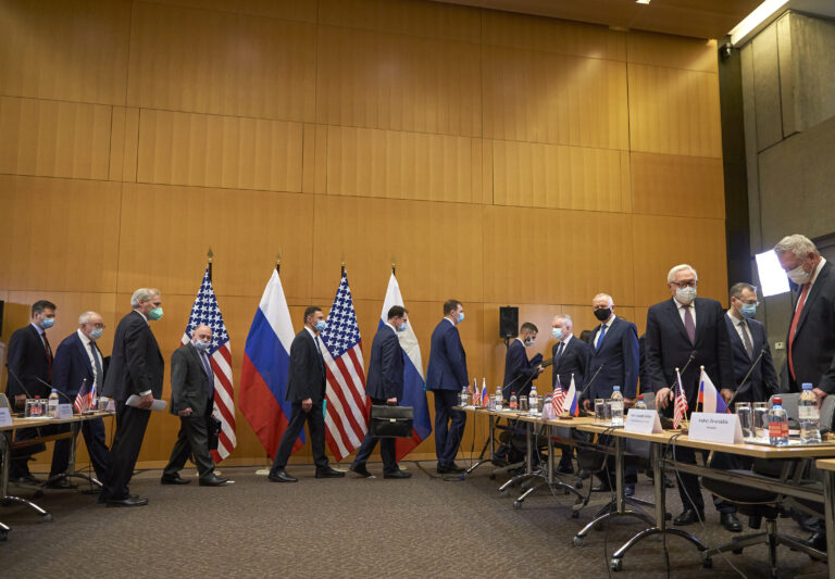 Russia not optimistic amid U.S. talks on Ukraine tensions, Kremlin says