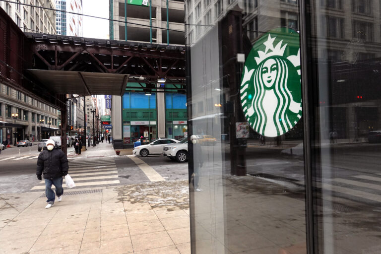 Starbucks drops COVID-19 vaccine, test mandate for U.S. employees