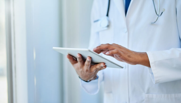 COVID-19: Ontario doctor banned from prescribing ivermectin now director of company offering drug