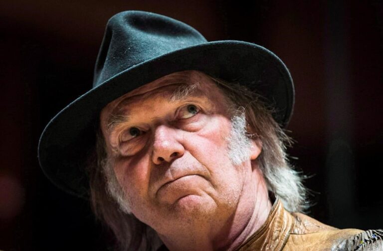 Neil Young urges Spotify workers to quit, says Joe Rogan is not the problem
