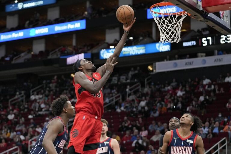 Raptors push streak to 8 with win over Rockets