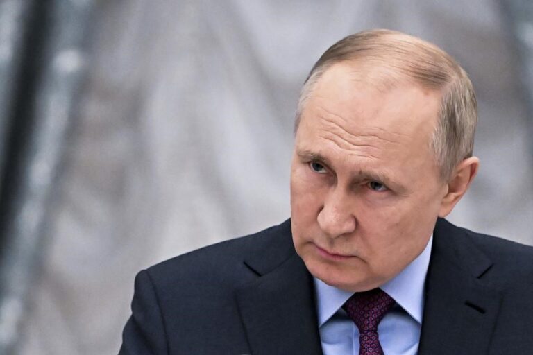 Canada to place sanctions on Putin for Russian invasion of Ukraine