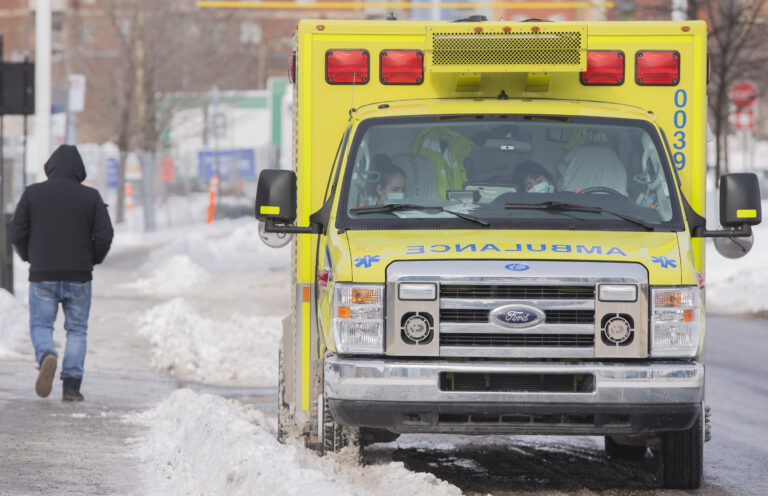 Quebec adds 20 new COVID-19 deaths as hospitalizations rise by double digits