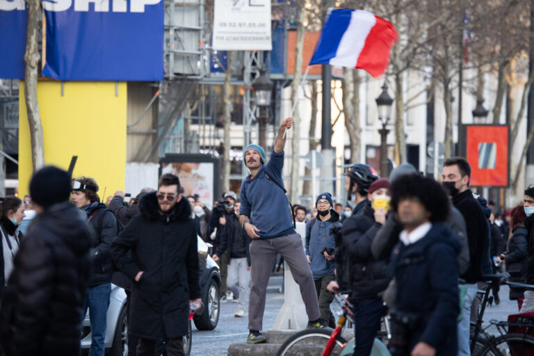 Thousands protest COVID-19 restrictions in France, inspired by Canada’s convoy