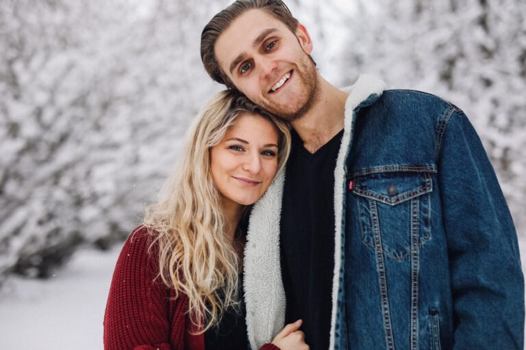 Edmonton couple flees Ukraine as tension with Russia escalates