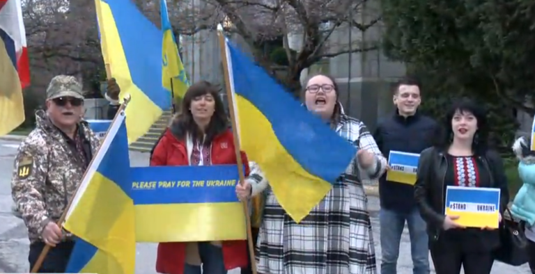 Solidarity rally for Ukraine held in Vancouver amid mounting tensions with Russia