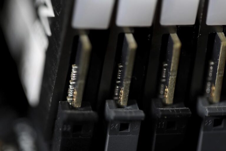 Canada, U.S. unveil plans to access, share data in criminal investigations