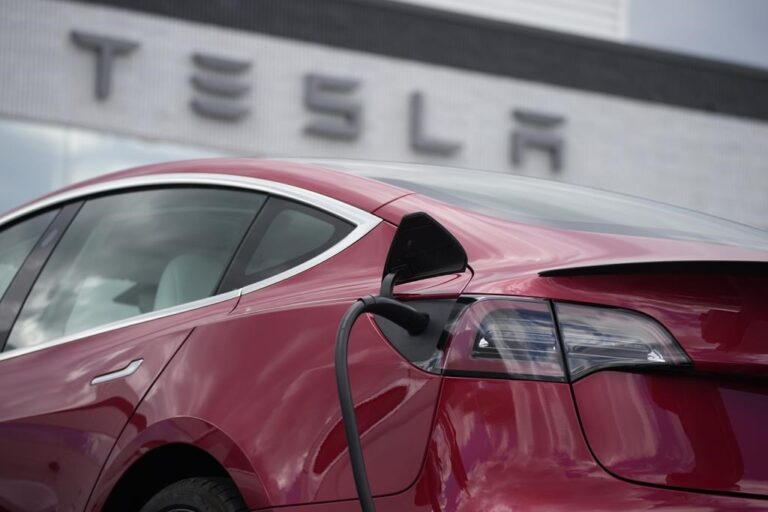 Biden has pledged tax credits for electric vehicles. Here’s what that means for Canada