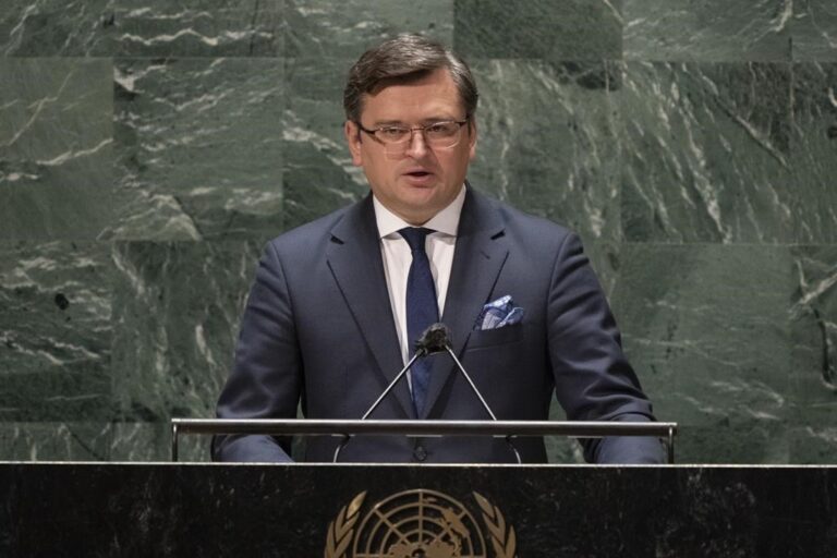 Ukraine will not surrender, foreign minister says amid Russia’s invasion