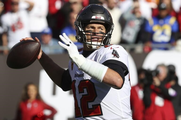 Someone bought Tom Brady’s ‘last touchdown’ ball for $500K. Then he un-retired