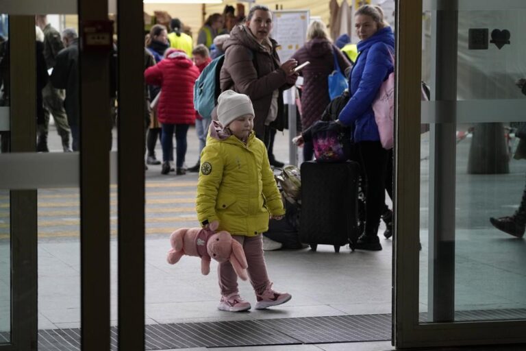 Canada working to find out which Ukrainians fleeing Russia’s war need most help: Fraser