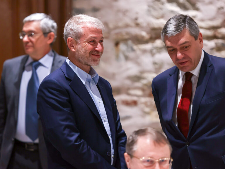 Russian oligarch Roman Abramovich spotted at Ukraine peace talks