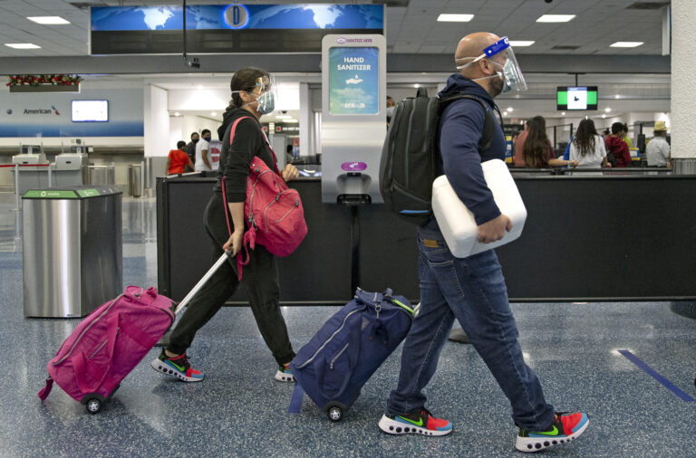 U.S. to extend requirements for travellers to wear masks through April 18
