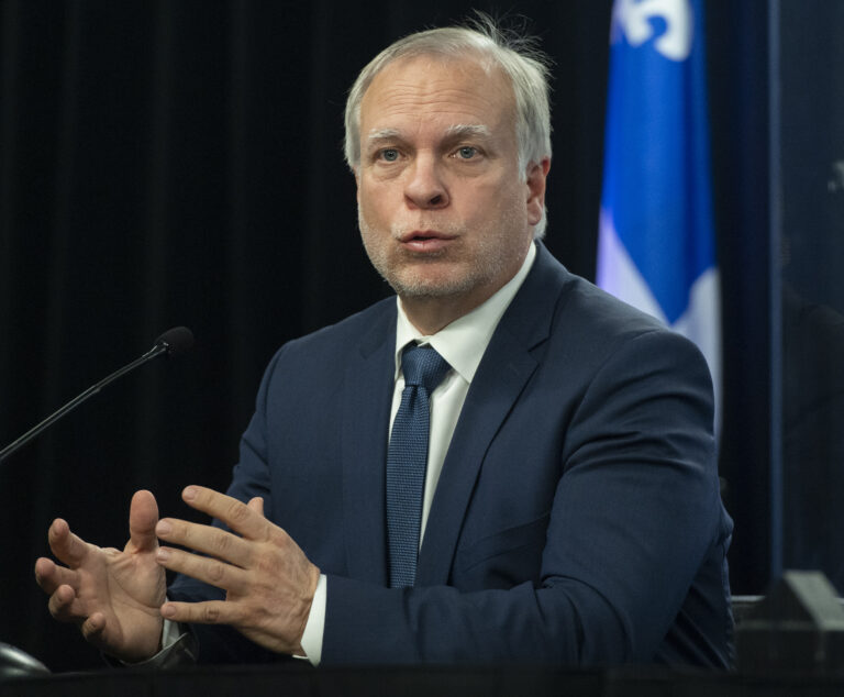 Quebec eases isolation measures for people in contact with COVID-19 cases