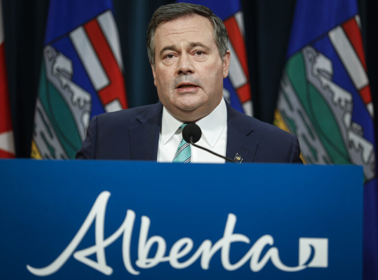 Kenney wants to end vaccine mandate for health-care workers