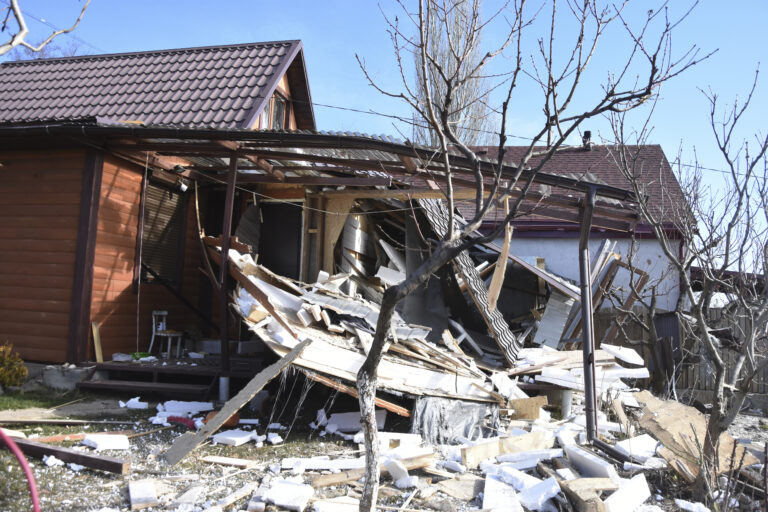 Ukraine officials accuse Russia of shelling homes in Odesa