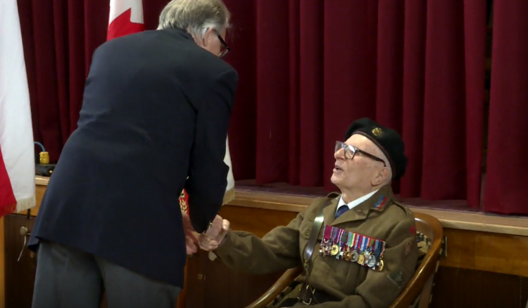 96-year-old WW2 veteran honoured by Polish government in Winnipeg