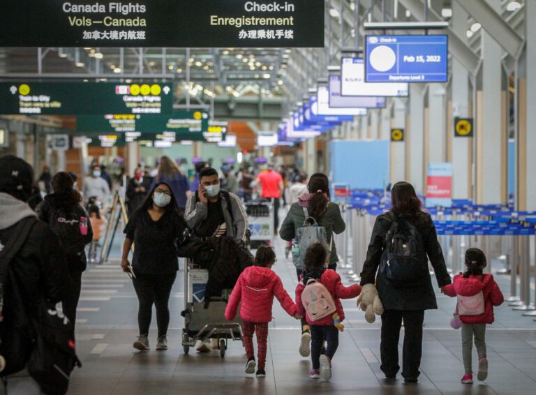 Canadians embrace travel again as COVID-19 border measures ease
