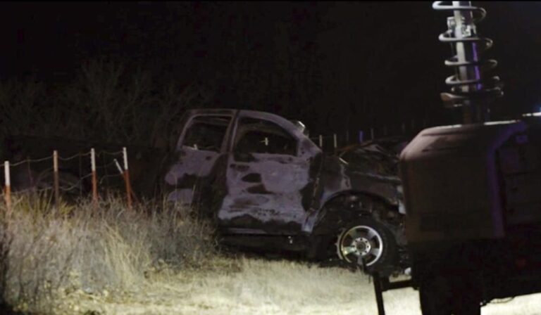 2 Canadian students injured, 9 others killed in Texas crash