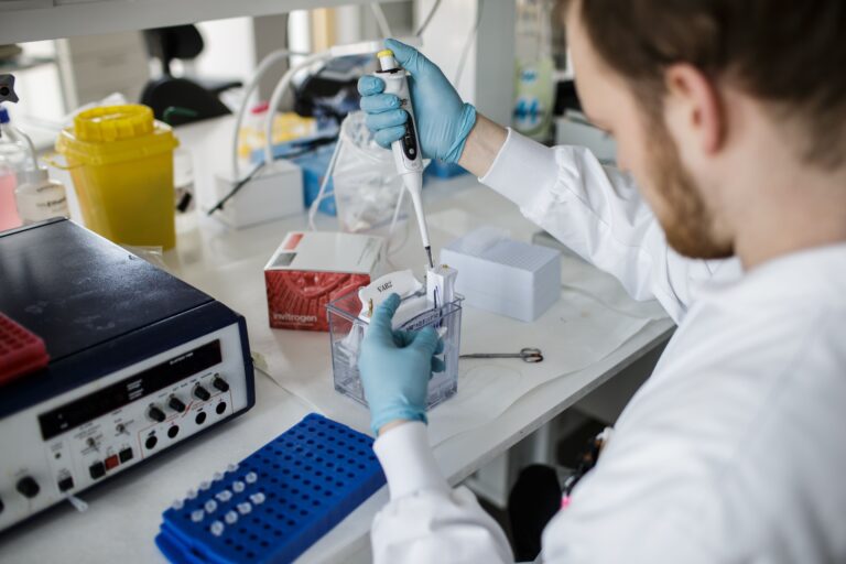 Ottawa and provinces to spend $16.1M on health research in the Maritimes