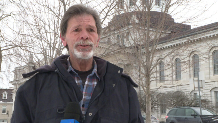 A Kingston, Ont. man is willing to head to war-torn Ukraine to help out
