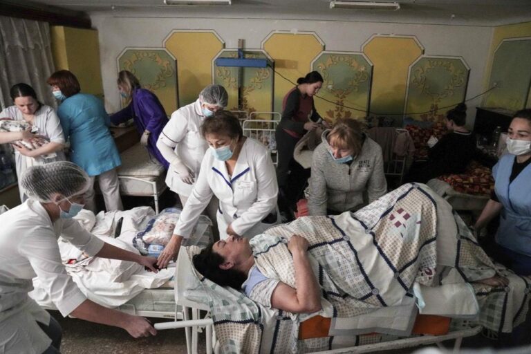 Ukraine-Russia war: Scenes of despair, resolve in Mariupol city