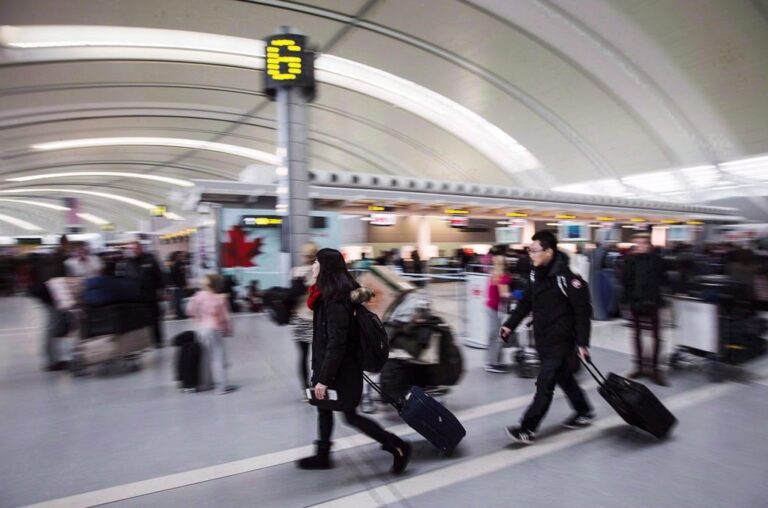 Canada draws over a million tourists in a week for 1st time since COVID-19 pandemic