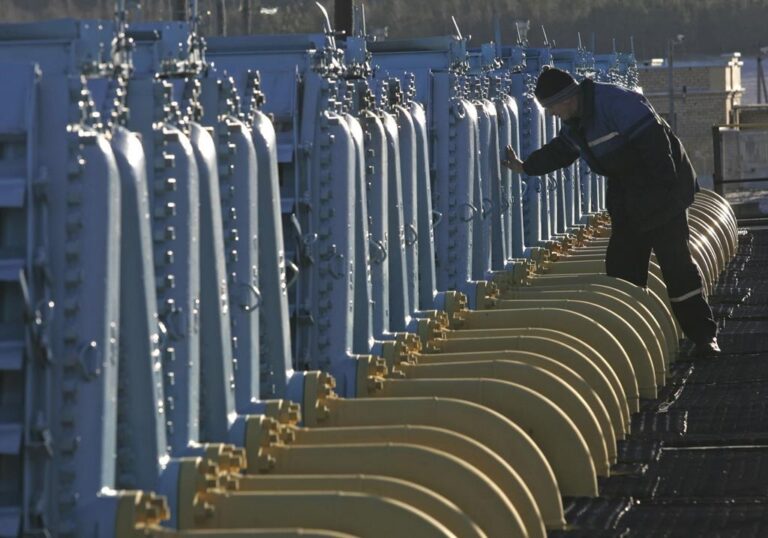 Poland, Bulgaria say Russia is suspending gas shipments amid Ukraine war
