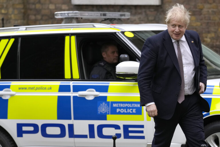Boris Johnson to be fined for COVID-19 lockdown parties