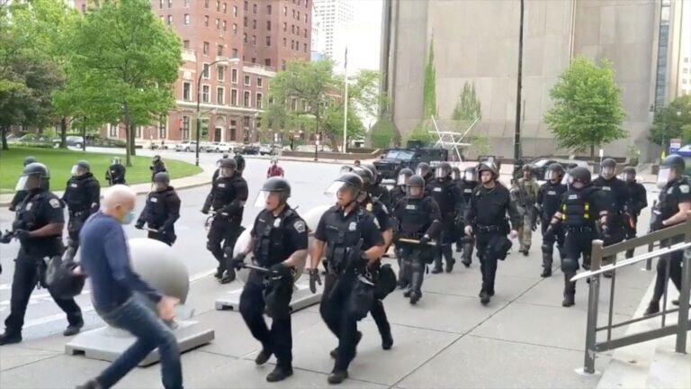 2 Buffalo cops cleared of wrongdoing for pushing 75-year-old protester