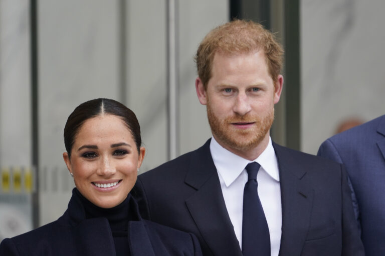 Prince Harry, Meghan Markle visit queen for 1st time since giving up royal roles