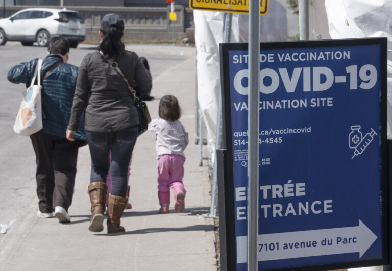 Quebec adds 28 new COVID-19 deaths as hospitalizations keep rising