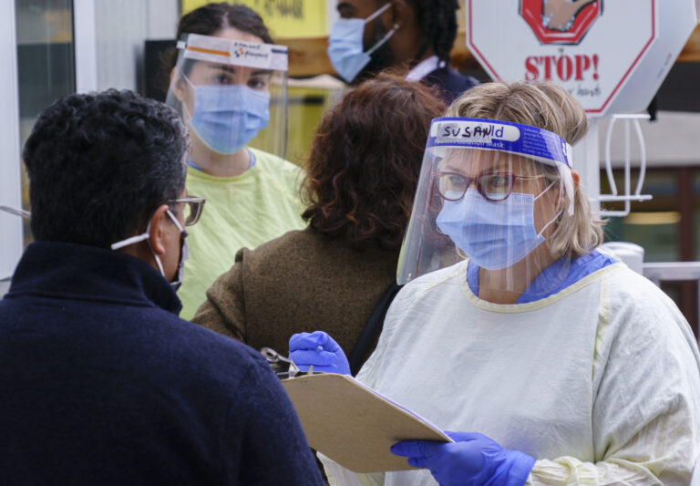 Montreal-based study estimates Quebec saw up to 32,000 new daily COVID-19 cases last week