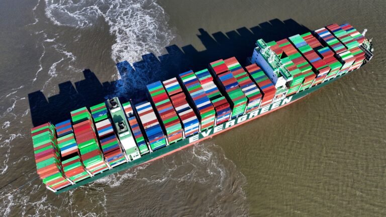 Ever Forward, ‘cousin’ ship to Ever Given, still stuck after 3 weeks