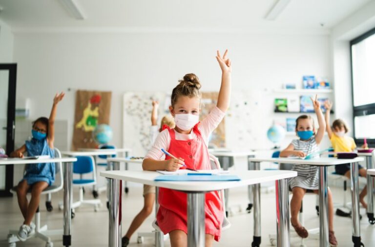 N.B. pediatricians call for masks back in schools, education minister says not his call