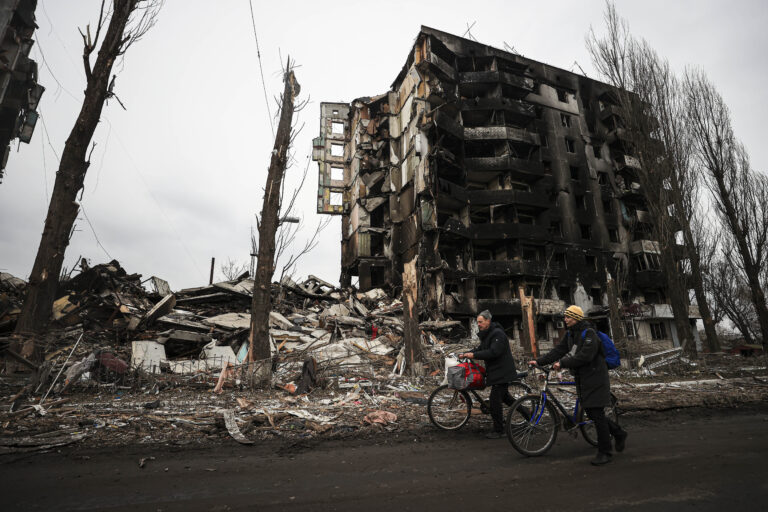 Russia-Ukraine peace talks ‘dragging along’ with ‘long road ahead,’ Kremlin says
