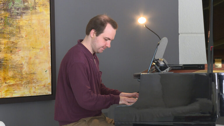 Belleville, Ont. community steps up to help Ukrainian composer