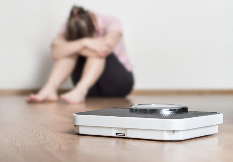 Instagram pro-eating disorder accounts reaching millions of users, many underage: report