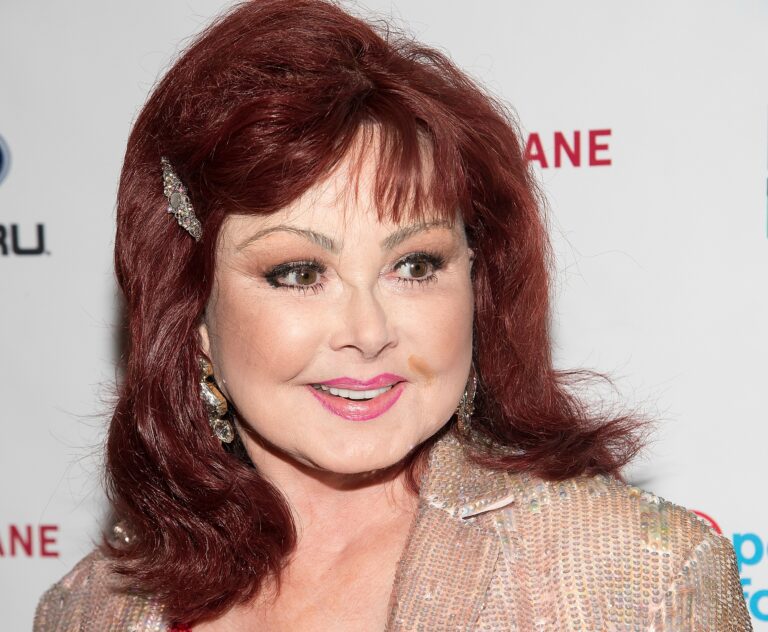 Naomi Judd, Grammy winning singer, dies at 76